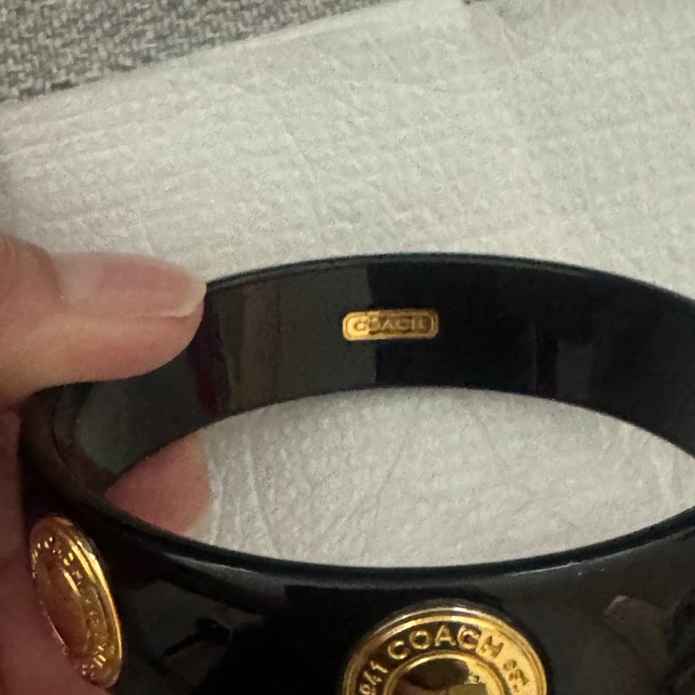 NWOT,Coach black and gold bangle bracelet . - Picture 4 of 5